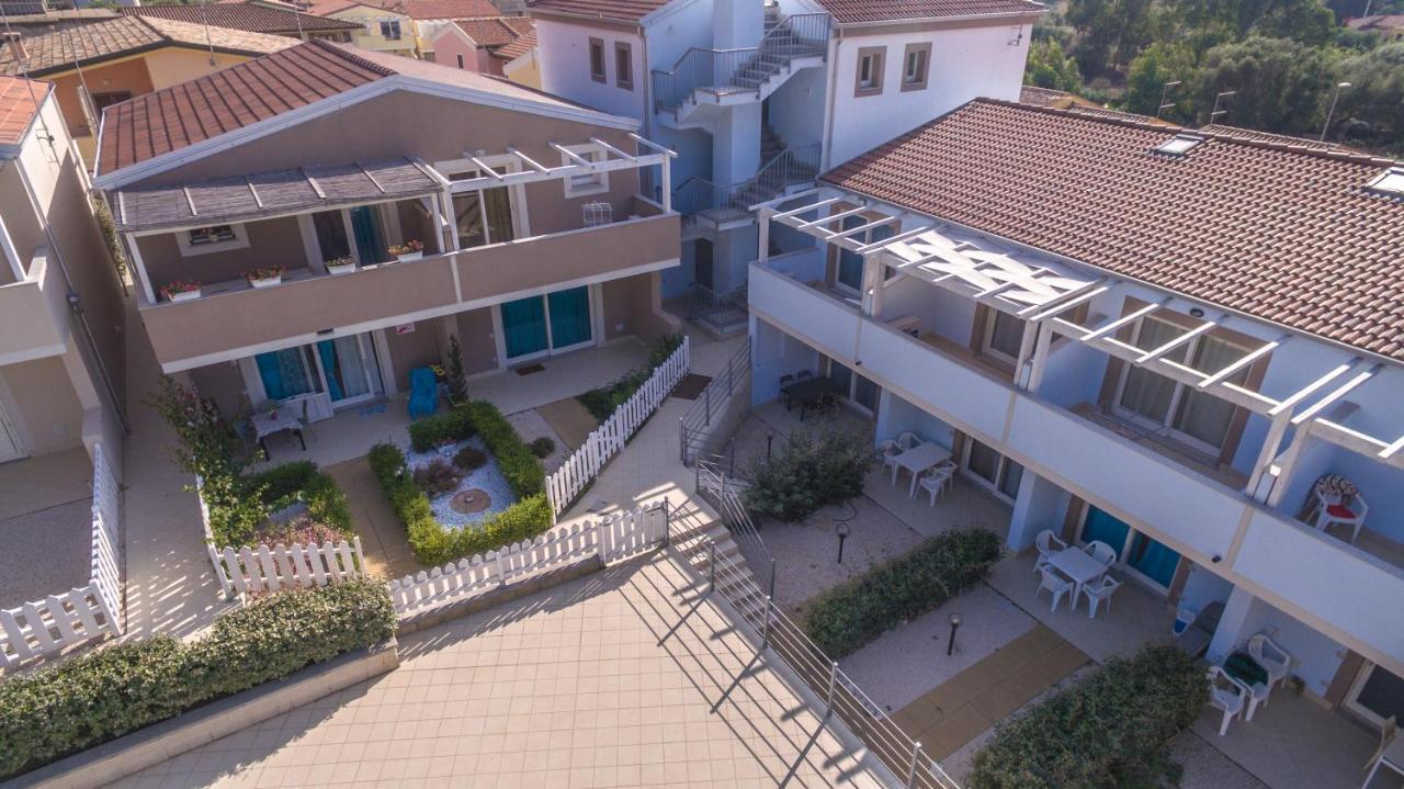 Villetta Morello Climatizzata Con Giardino Privato Viddalba Экстерьер фото